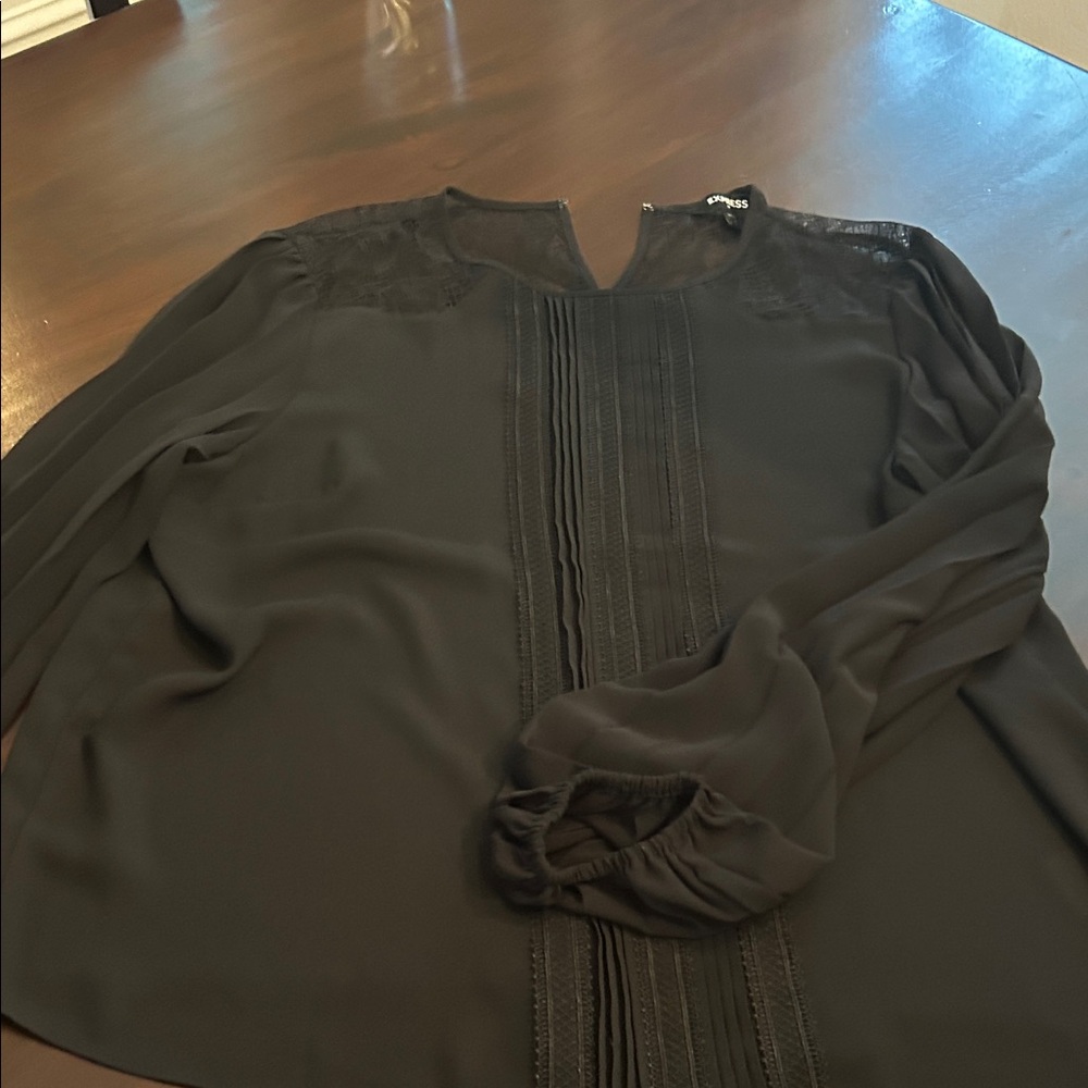 EElegant Black Women's Top